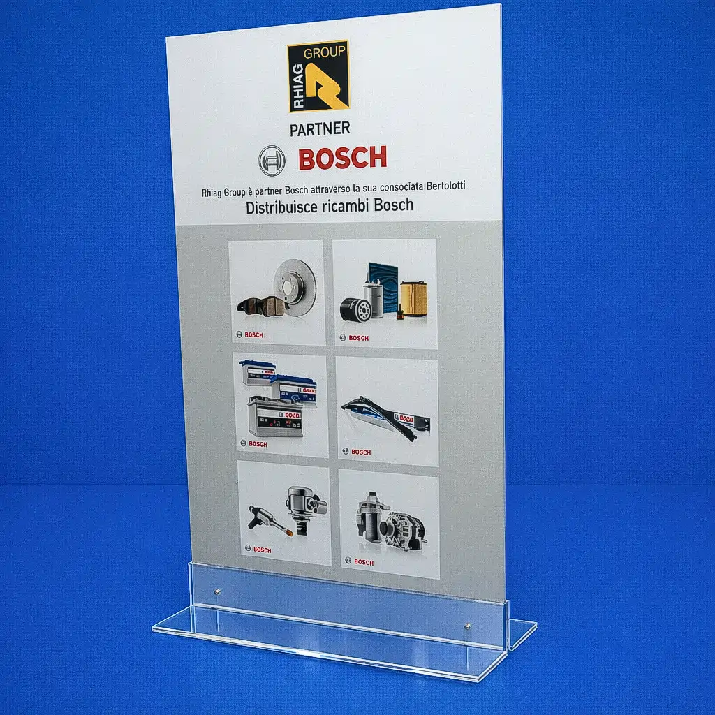 Totem pubblicitario bifacciale BOSH base in PMMA