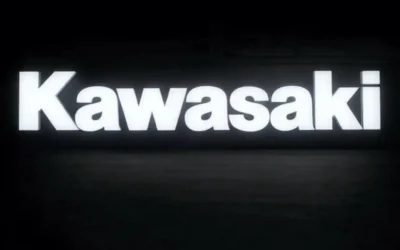 Lettere scatolate luminose in PLEXIGLAS®