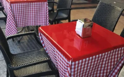 Copritavolo in PLEXIGLAS® su misura